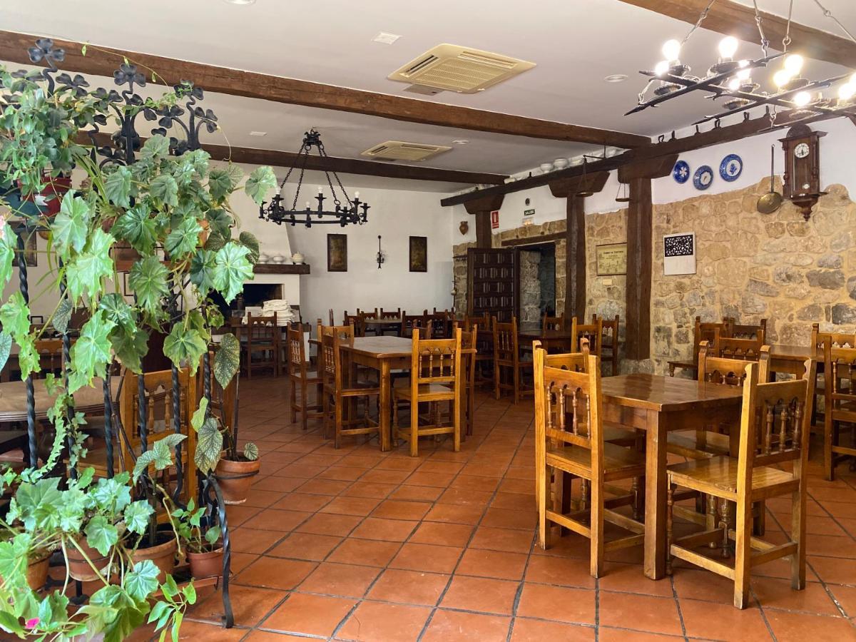 La Posada De Кастрохерис Екстериор снимка