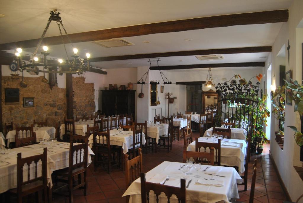 La Posada De Кастрохерис Екстериор снимка